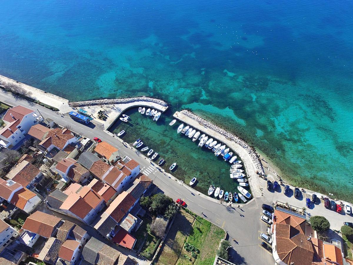 Idassa Villa *